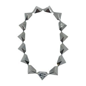 nOir x DC Comics Superman Statement Necklace - 18”
